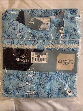New Silverts Women's Open Back Nightgown Size M